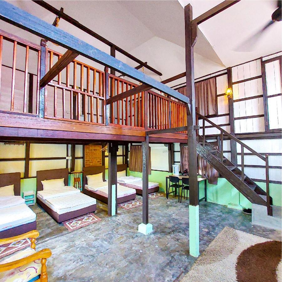 Rumah liburan Heritage 2 Bedrooms Near Icon Bukit Mertajam